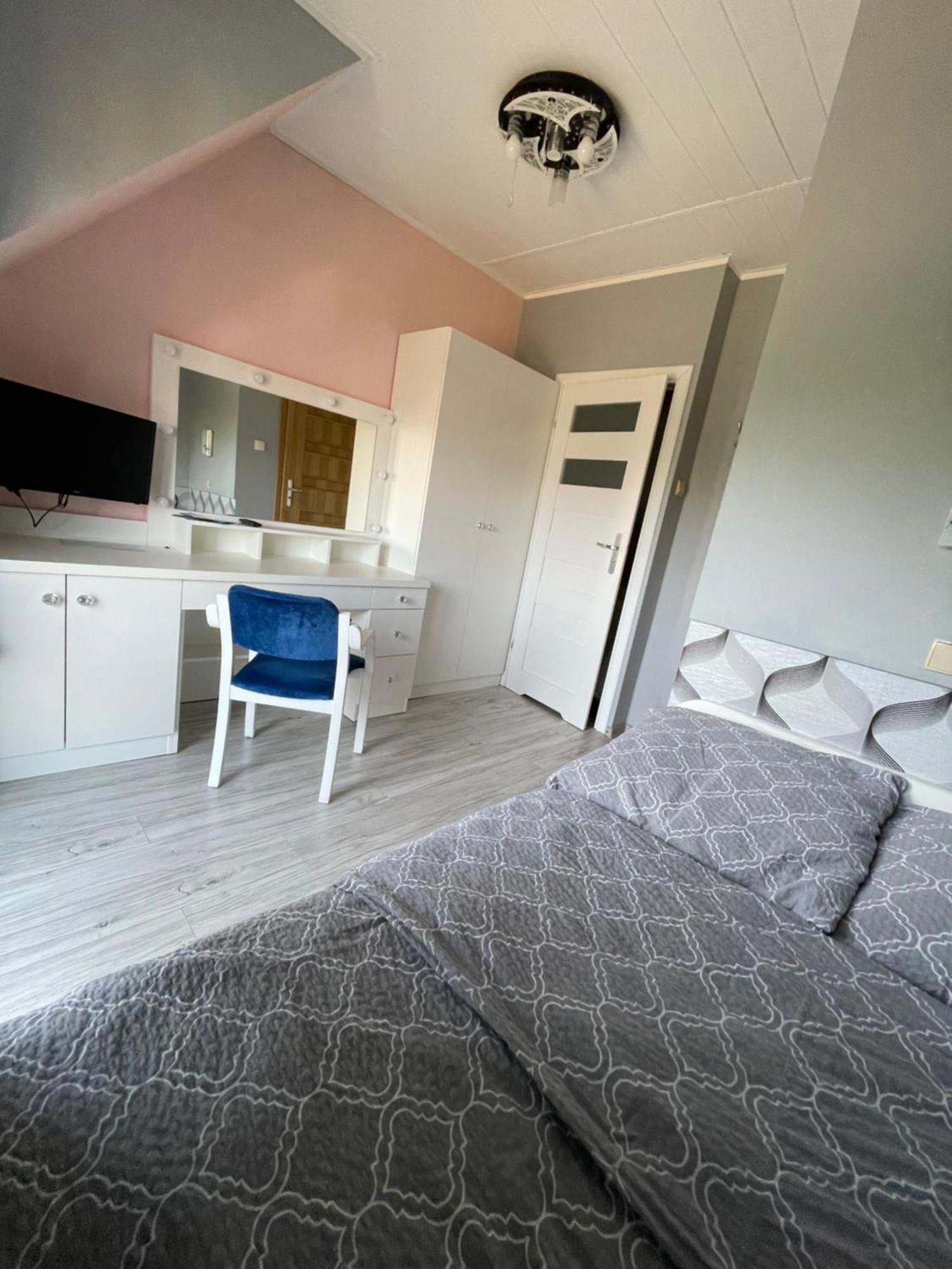 Sewana Pokoje Goscinne I Domki Letniskowe Mikołajki Extérieur photo